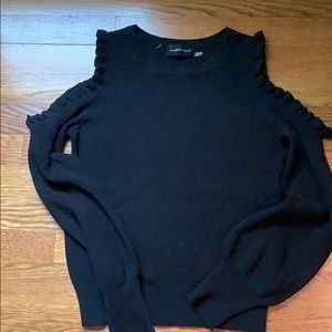 Mustard Seed Cold Shoulder Sweater small